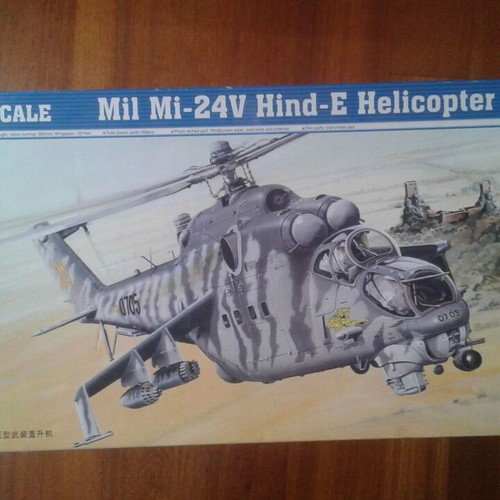 Mil-Mi 24 Hind Trumpeter model kit new 1/35 scale