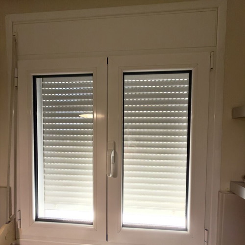 Aluminum window frames like new, pack of 11 with double glazing and shutters