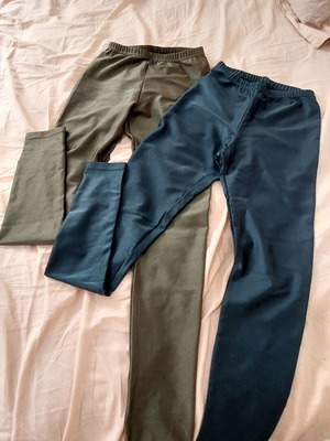 Σετ γυναικείες κολάν H&M σαν καινούργιο, χακί και πετρόλ, μέγεθος S
