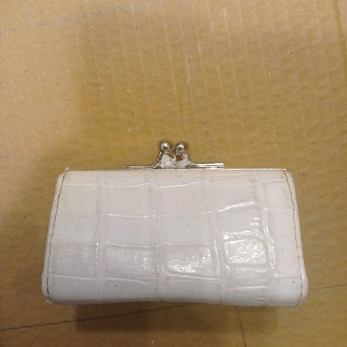 Wallet used for coins, 8.5x5cm, white