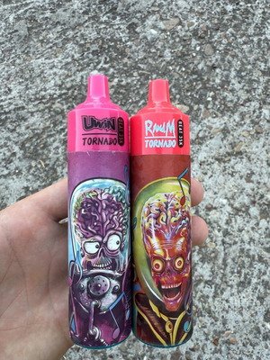 Uwin Tornado 35K vaping device new