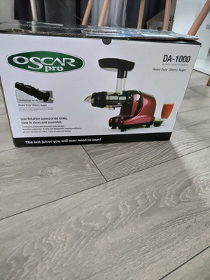 Oscar DA-1000 Premium Slow Juicer Like New