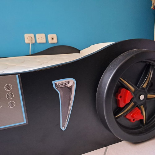 Car-shaped bed used with mattress and lights, music, remote control