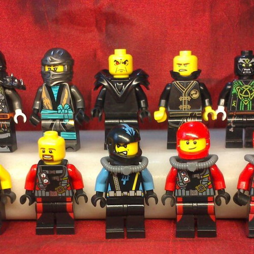 Lego 122 figures like new