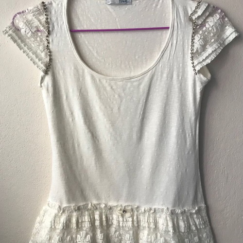 Ysatis blouse with lace and strass short sleeve in broken white like new