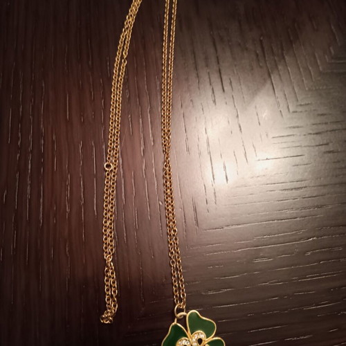 Four-Leaf Clover Necklace New, Green
