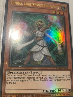 Lumina Lightsworn Summoner κάρτα Yu-Gi-Oh! σαν καινούργιο, vintage εκτύπωση