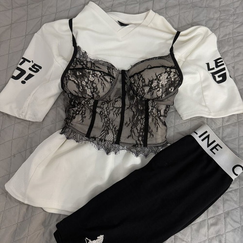 Women's black and white fashion set