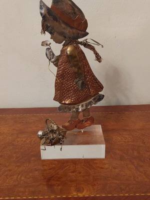 Metal sculpture "Niki" by Niki Art inspired by Sarah Kay, 28 cm