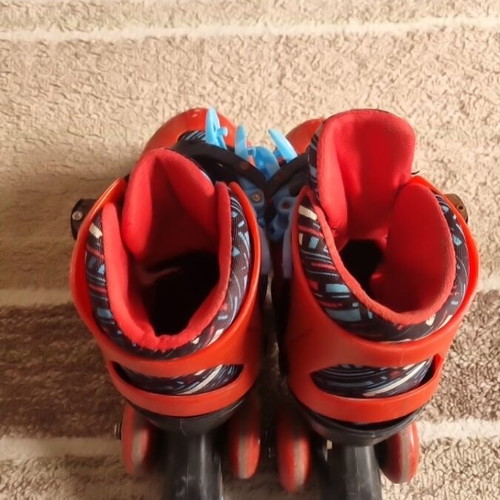Roller skates used, size 31 to 34, beginner
