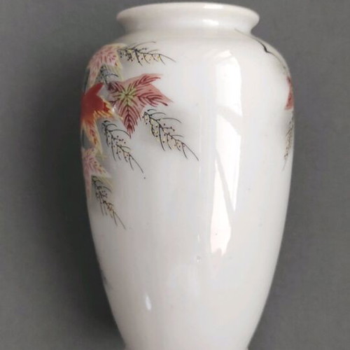 Japanese vase Green China used with autumn leaves design