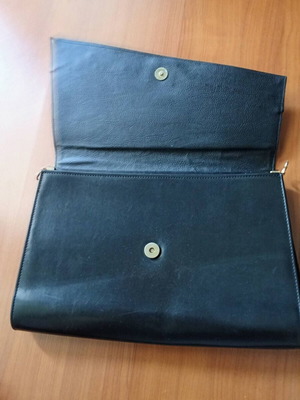 Vintage black handbag, missing shoulder strap