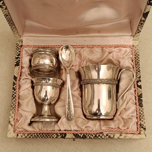 Vintage silver-plated egg set with snake leather imitation case like new