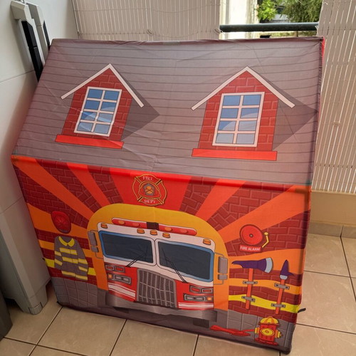 Children's play tent fire department theme like new