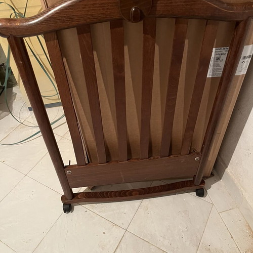 Baby cot with mattress like new, wenge color