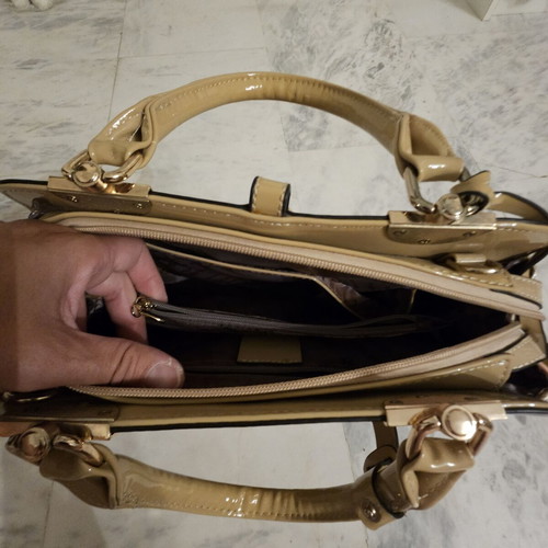 Gongca Checked Shoulder and Handbag with Gold Details like new