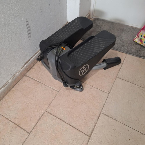 Stepper twister and shape like new