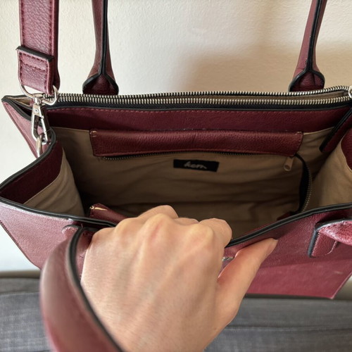 Kem tote handbag used, burgundy with detachable strap