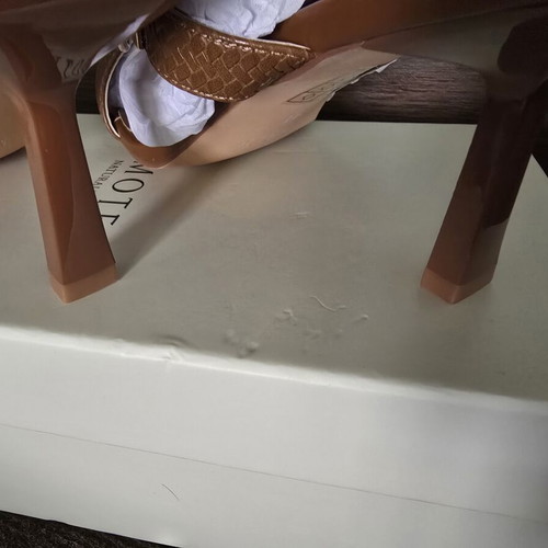 Sandals size 41 new, brown platform style