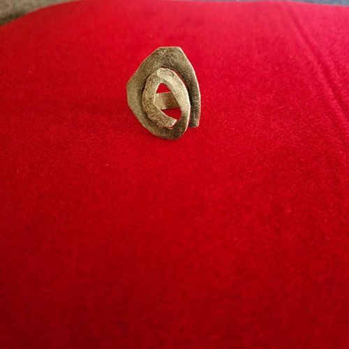 925 Silver Ring like new with spiral design handmade