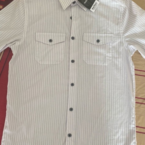 Peacocks shirt new, size Small, white