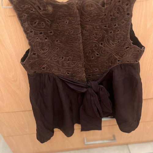 Hoss t-shirt brown size 36 like new