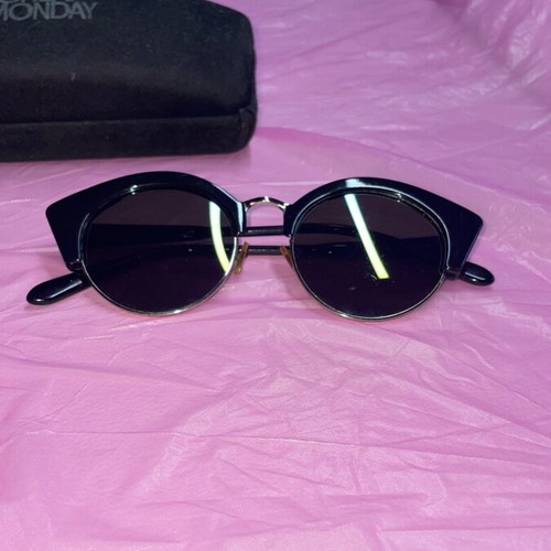 Cheap Monday black acetate sunglasses used with gold lenses