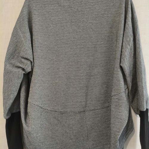 Oversize asymmetrical knitted cardigan cape Positivo fashion like new
