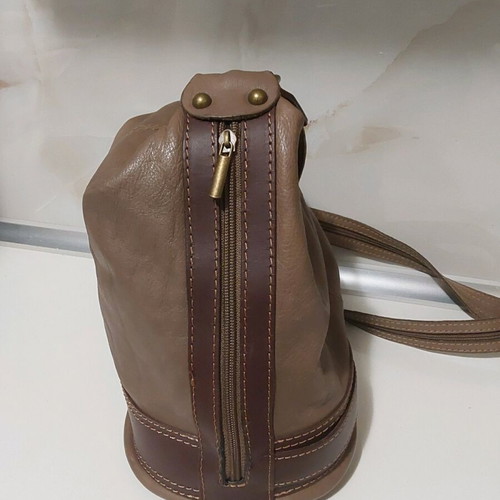 Shoulder bag like new, leather with leatherette details, beige and brown