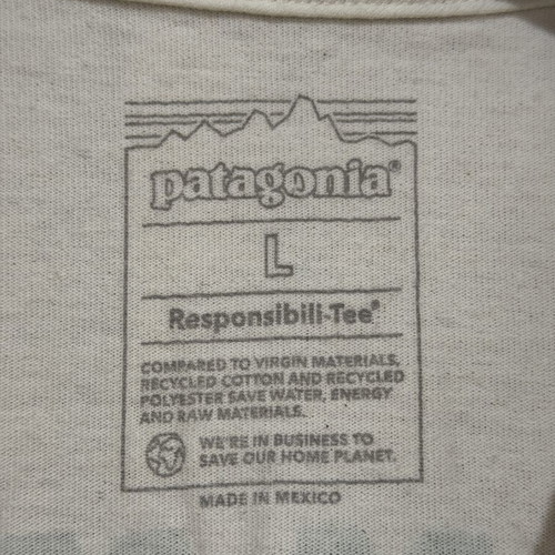Patagonia Responsibili-Tee Dammin' Kills Salmon T-shirt Large new, birch white