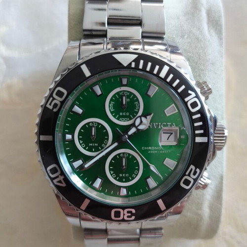 Invicta Pro Diver Chronograph watch like new, 200m water resistant