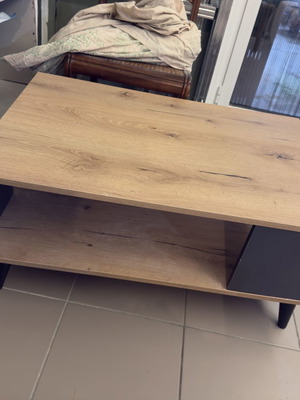 Living room coffee table like new 90x60x40 cm