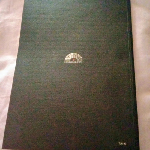 O Kyklos Me Tin Kimolia Book like new