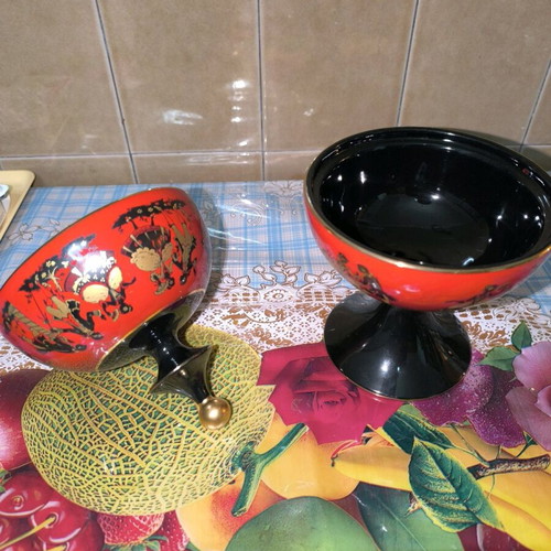 Decorative container like new, in perfect condition