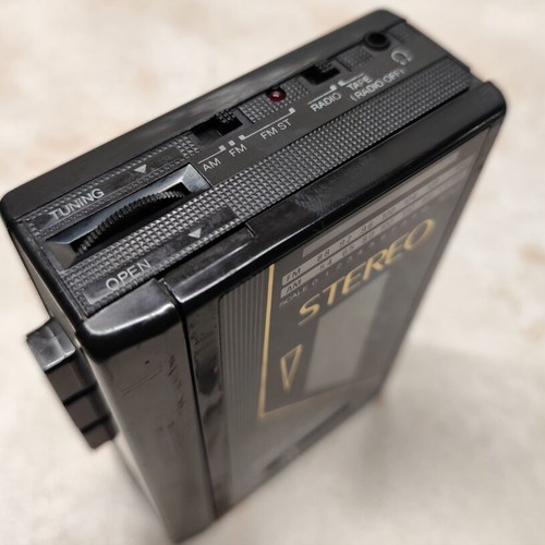 Sharp JC 126 Walkman vintage Japan AM FM stereo cassette used