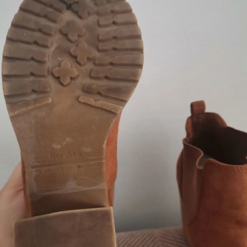 Bershka brown ankle boots used, size 38