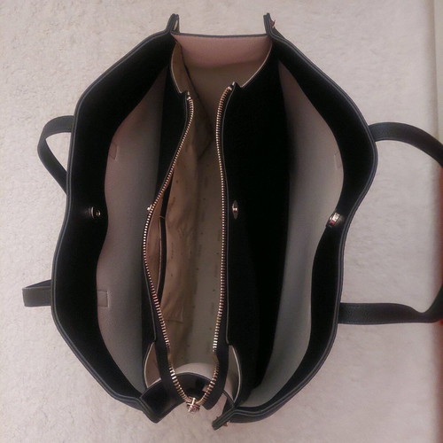 Guess women's black shoulder bag like new
