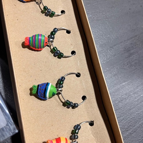 Set of 6 wine charms with fish new, handmade and collectible