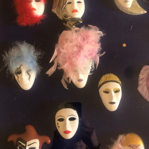 Venetian masks Greek collectible circle, 16 pieces with wooden display case