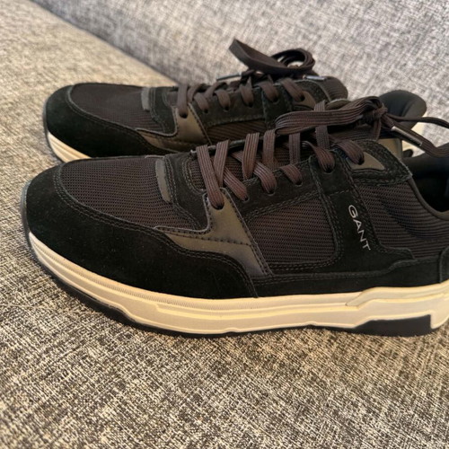 Gant men's sneakers size 44 like new, black