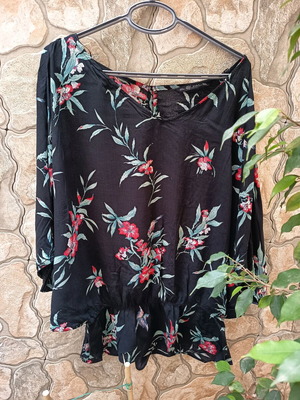Zara floral tunic like new, medium oversize fit