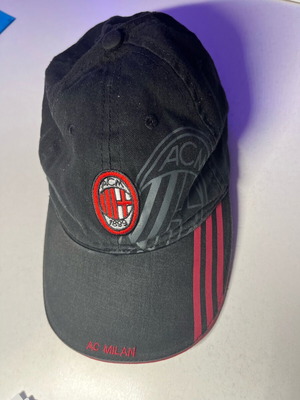 Milan καπέλο μεταχειρισμένο σε πολύ καλή κατάσταση