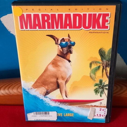 Marmaduke DVD like new, comedy adventure with subtitles