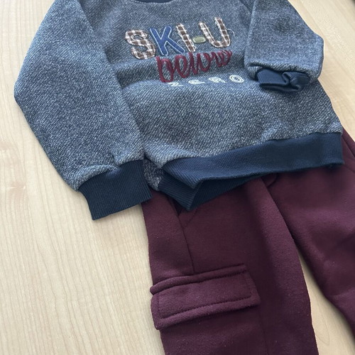 Energiers sweatshirt and pants set, size 3, warm lining