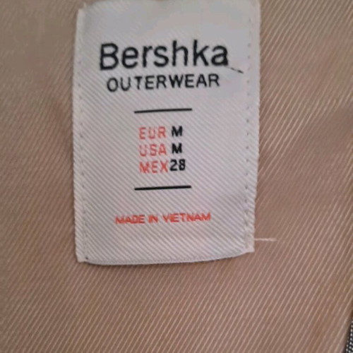 Bershka beige trench coat like new with pockets size M