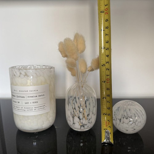 H&M decorative set – scented candle & glass jars