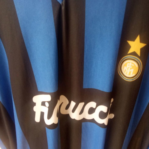 Inter Jersey used, size L with a loose thread