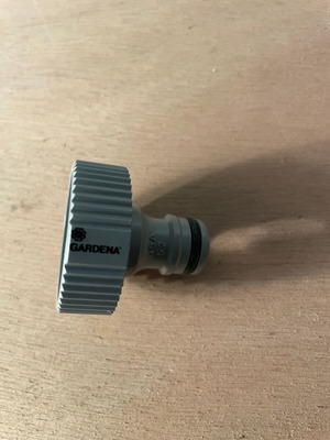 Gardena faucet connector with 10X902 (1") thread new