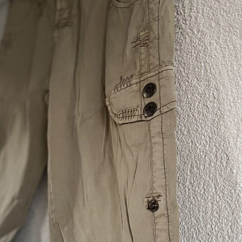 Biston Club women's cargo bermuda shorts, beige