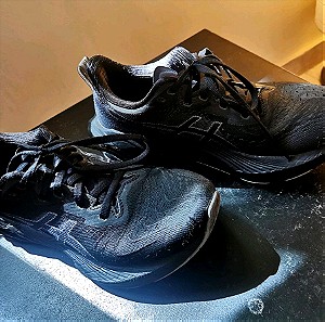 Αθλητικα παπούτσια novablast 4 acis 37.5 μαύρα